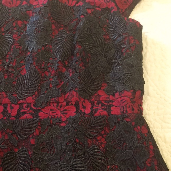 🆕 Monique Lhuillier Black & Red Lace Cocktail Dress size 16 - Picture 9 of 16